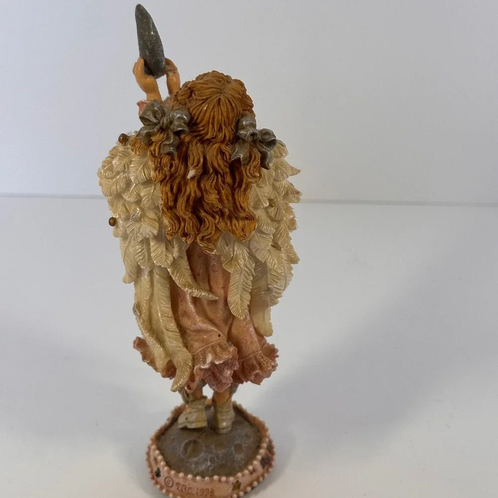 TBC 1998 Angel Figurine, The Silvery Moon, Home Decor, Collectible 426‎